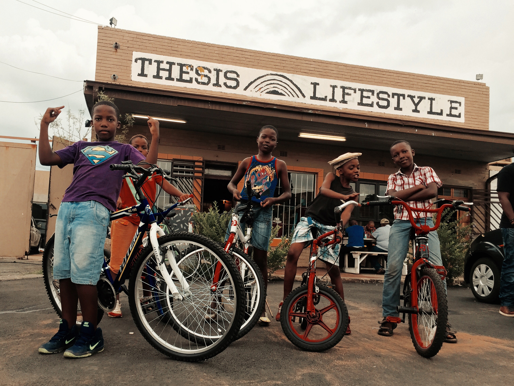 Lifestyle-Collage Soweto, kuratiert von Anja Gerin