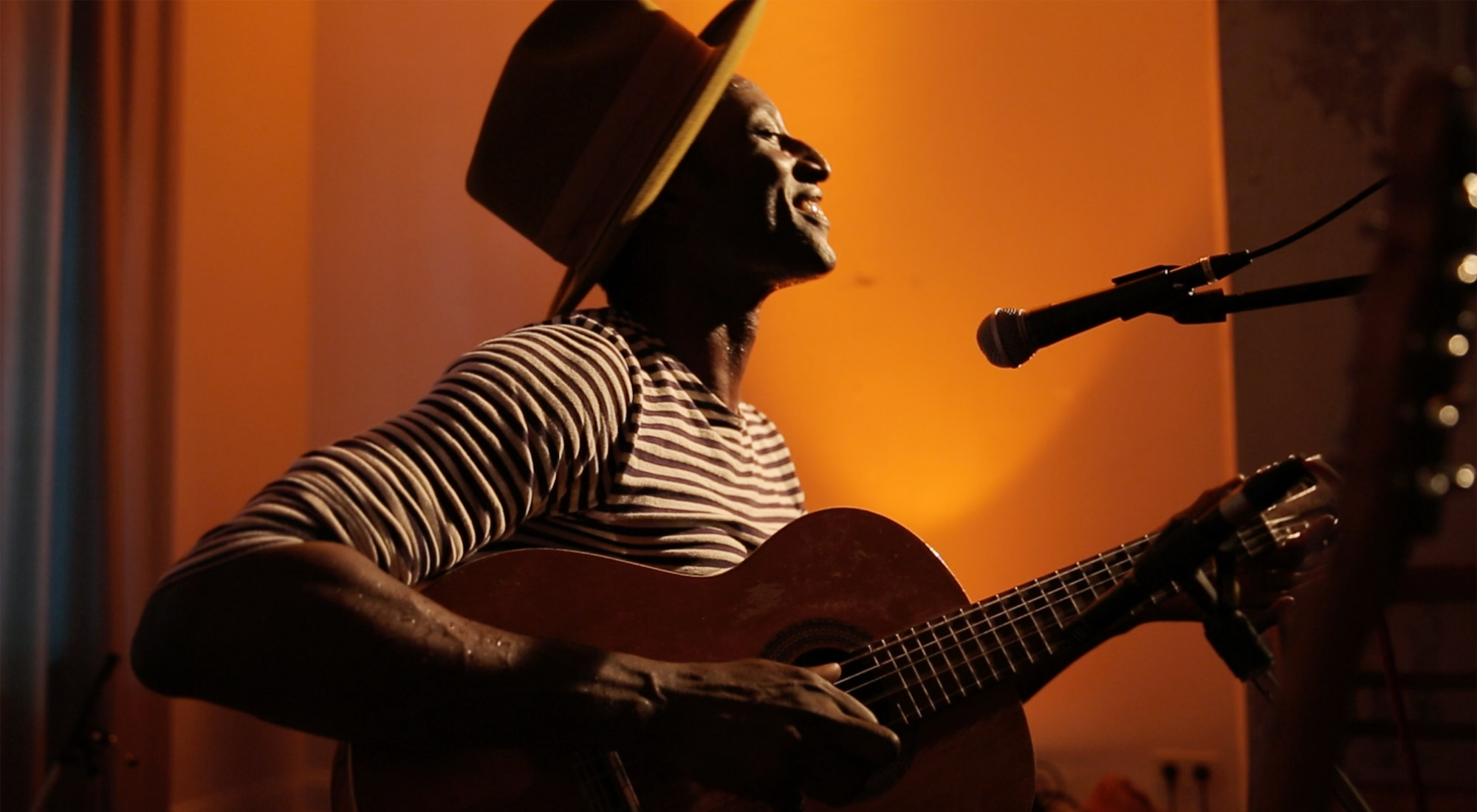 Keziah Jones at M.Bassy