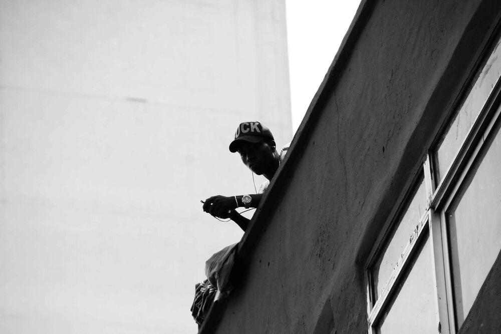 photo by Logo Oluwamuyiwa Adeyemi